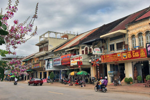 L'architecture coloniale française des bâtiments à Battambang, Cambodge