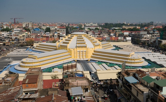 guide de voyage cambodge - marché central de Phnom Penh - extérieur